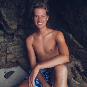 Meet your Posher, Brendan